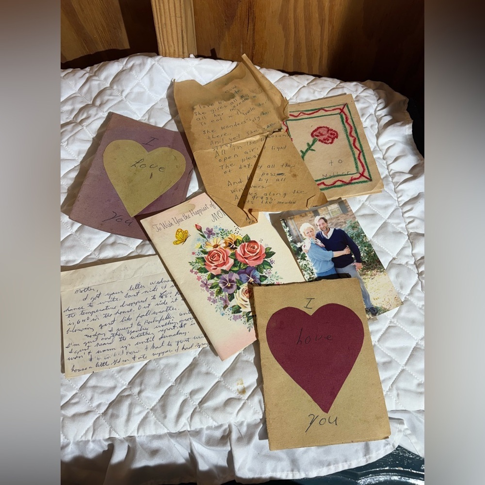 Vintage 1930s Mother’s Day notes and letter
